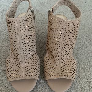 Tan wedges